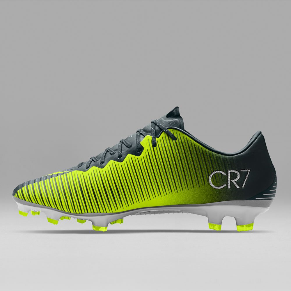 cr7 scarpe calcetto